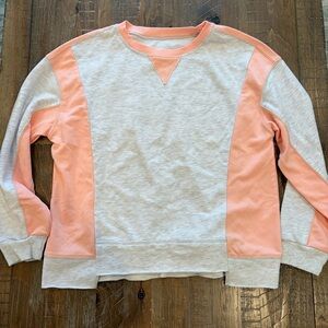 Women’s Gray and Pink Sweater